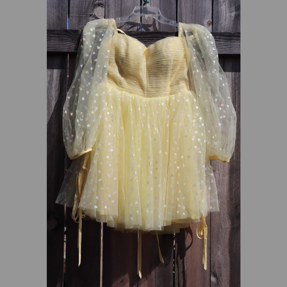 Ava Gowns Sweetheart Dress in Yellow